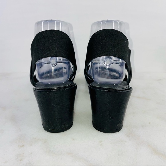 Stuart Weitzman Black Access Block Heel Black Sandal - Picture 5 of 10